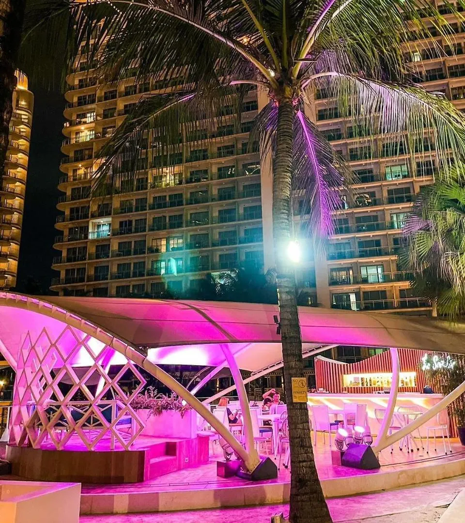 Azure Urban Resort Residences- Azure Staycation By Em Paranaque City 0*,