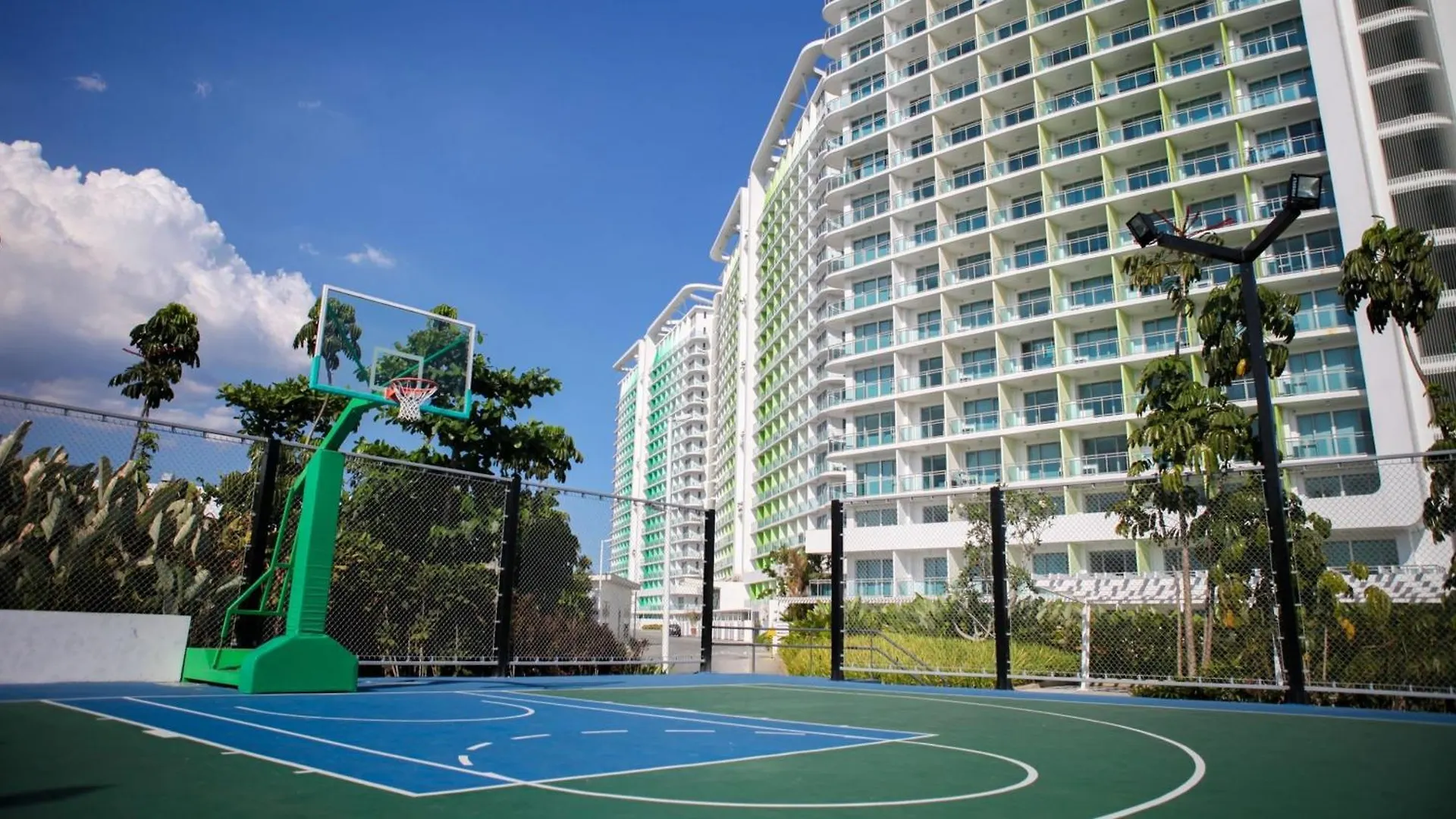 Azure Urban Resort Residences- Azure Staycation By Em Paranaque City